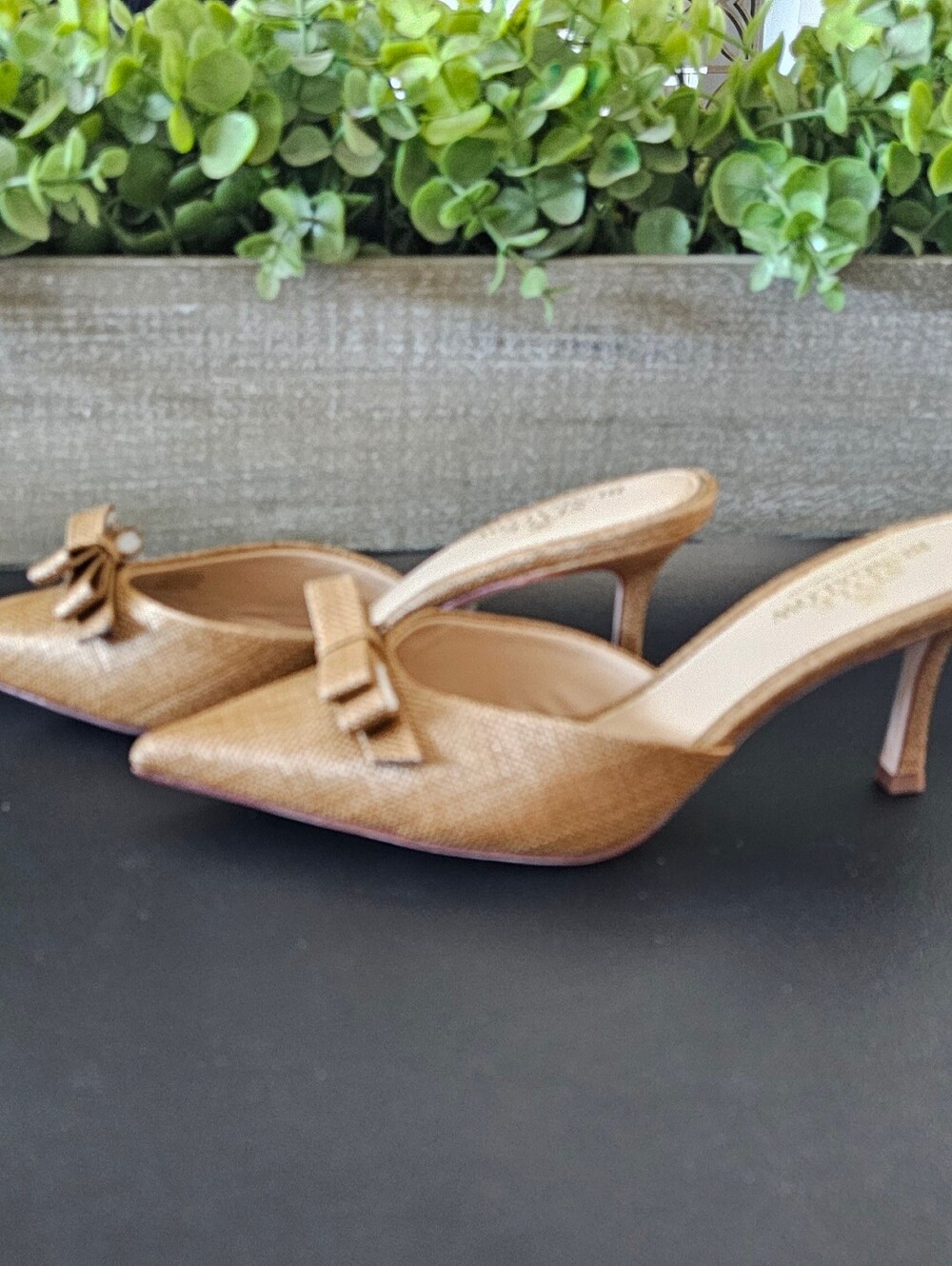 ANTONIO MELANI Neutral Textured Pointed-Toe Bow Mules Shoes Women's Sz 9.5 - Picture 4 of 8